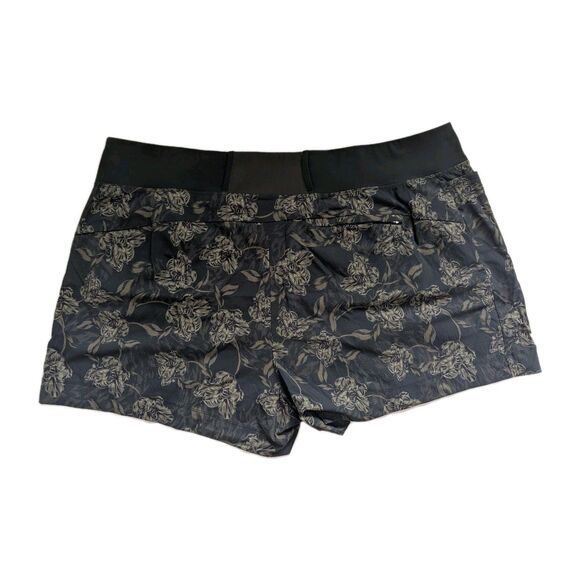 Women's Athleta Trekkie North Printed Shorts Size 26 Ripstop Outdoors Army Green - Picture 2 of 13